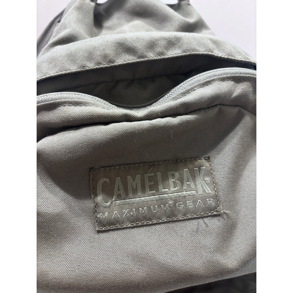 CamelBak Maximum Gear Tactical Backpack Cordura Assault Pack Foliage Green Grey - Picture 2 of 16